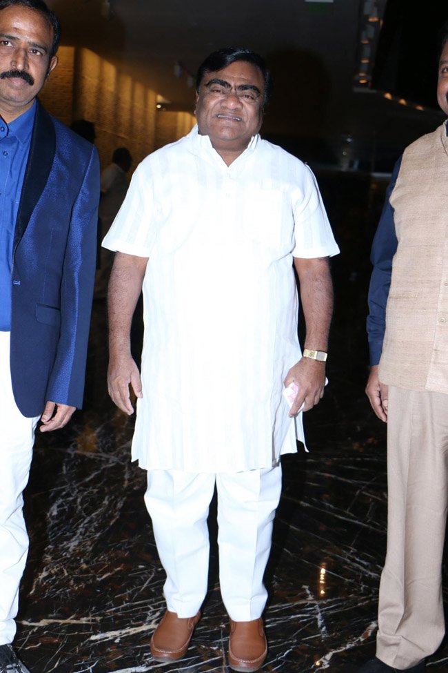 Celebs-at-Jayasudha-Kapoor-Elder-Son-Nihar-Wedding-Reception